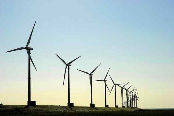 Wind Turbines (Getty Images)
