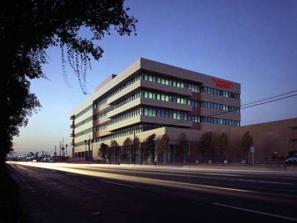 Orange County Register facility shown shortly after construction 1986. File photo from archive.